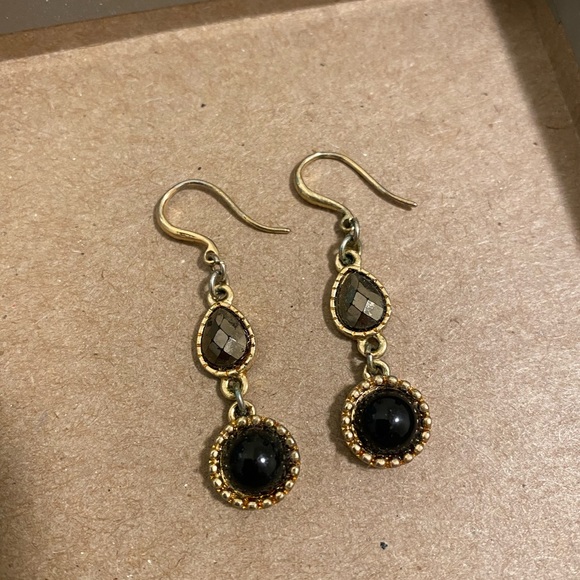 Long Earrings Black and Grey - Picture 2 of 2